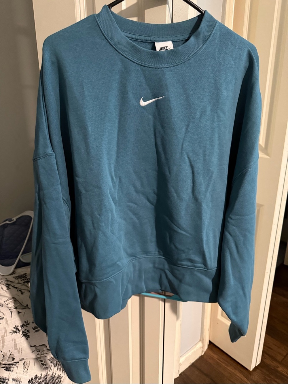 Nike Cropped Crewneck